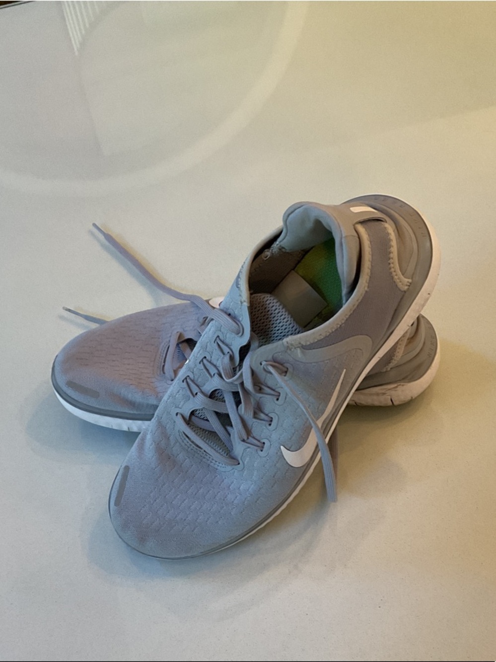 Nike Light Gray Running Shoes with White Swoosh size 9